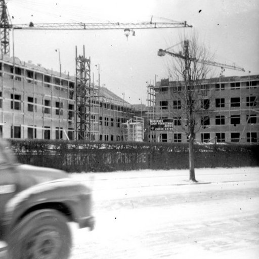 The department and its main entrance under construction in 1960, photo taken from Langelandsgade.